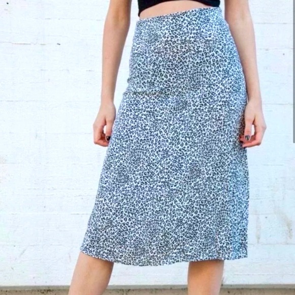 Brandy Melville Phoebe Midi Skirt - Picture 1 of 6